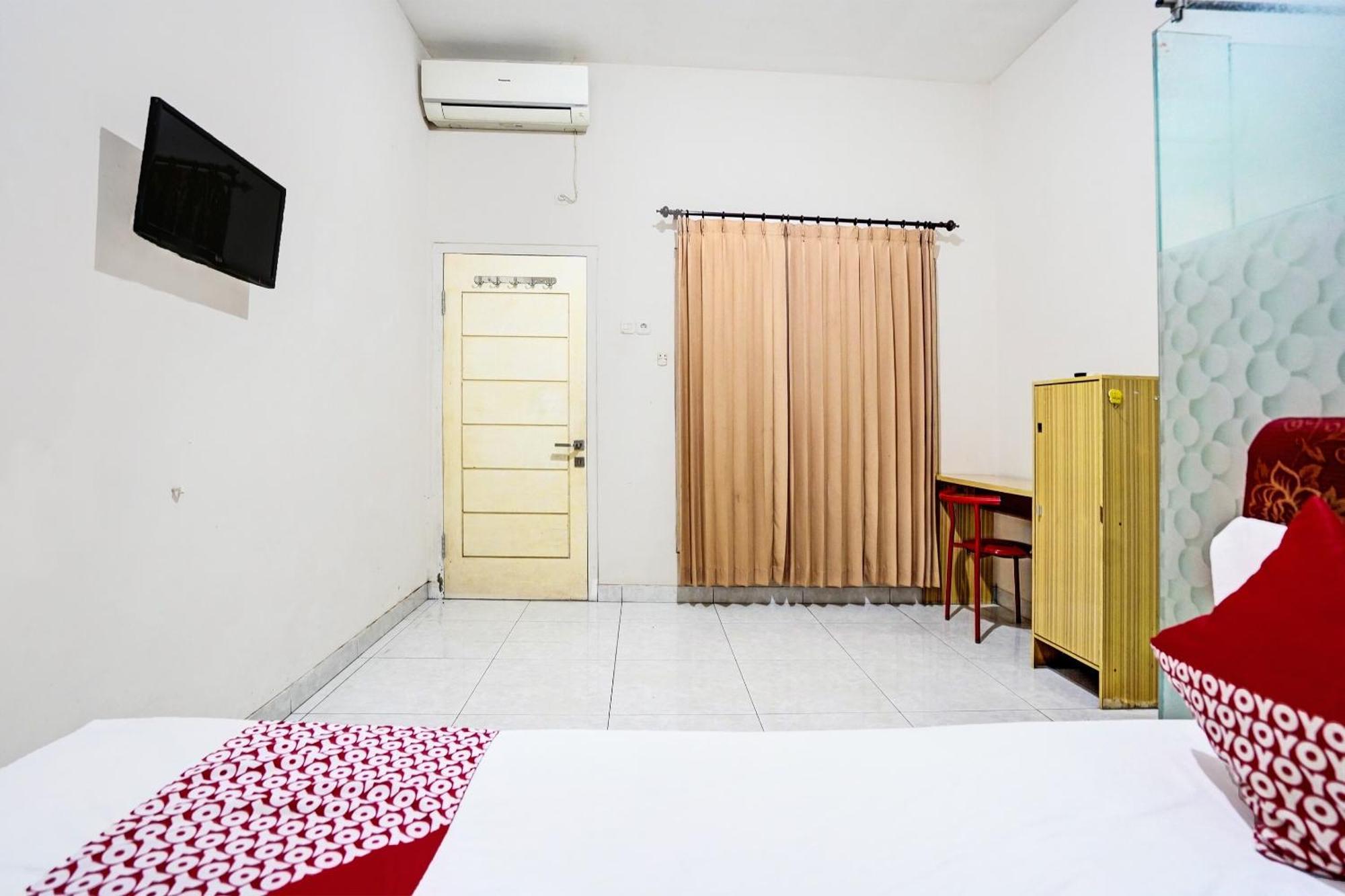Oyo Life 92190 Arya Guest House تولونغاغونغْ المظهر الخارجي الصورة